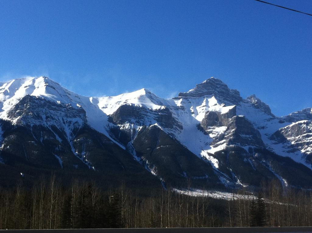 The Gateway Inn Canmore Exteriér fotografie